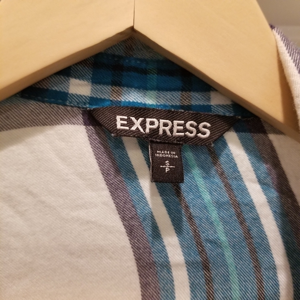 Express button up, collared flannel shirt size small - Picture 5 of 14